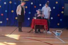 431575388_940453504272905_8435735505696839443_n