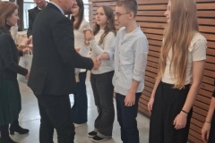 signal-2025-11-30-161850_006