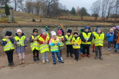 4f9b017f-648a-4649-b6ff-c717fa27948e