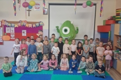 0eccda12-da00-4977-bced-8d141a8d4b2f