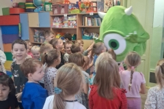 e0aeaa55-600a-41c9-afb6-ec4a2dfb4304