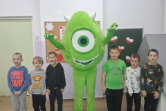 fdd4201d-a267-435c-b382-4f889ee85e78